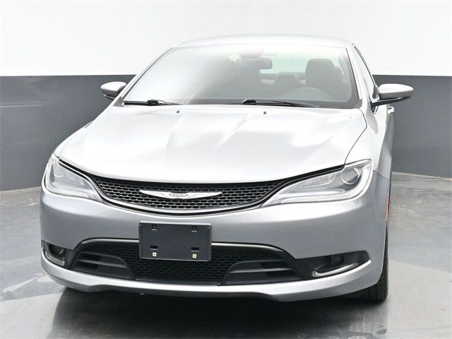 2016 Chrysler 200 S