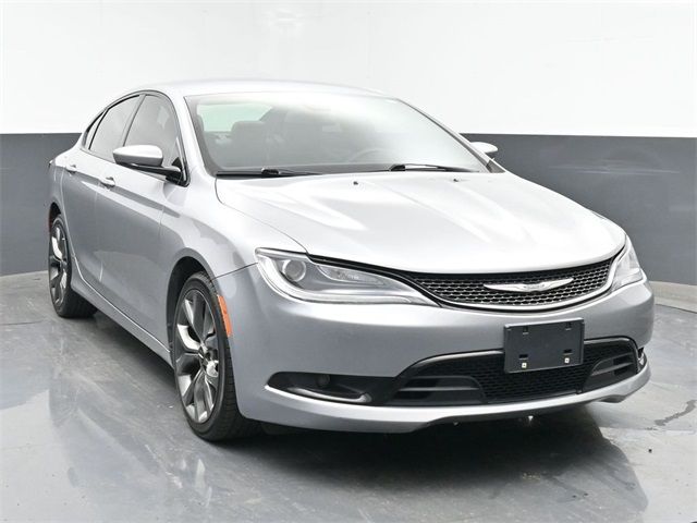 2016 Chrysler 200 S