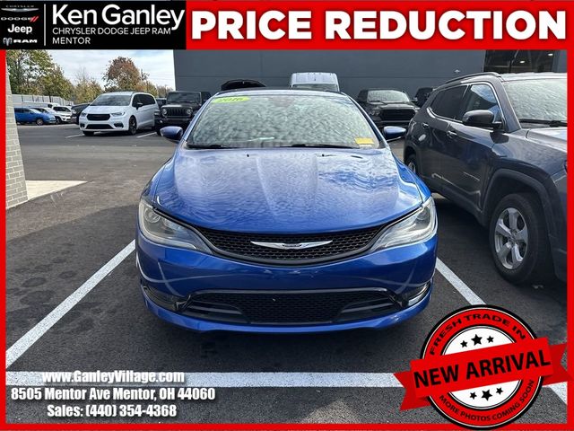 2016 Chrysler 200 S