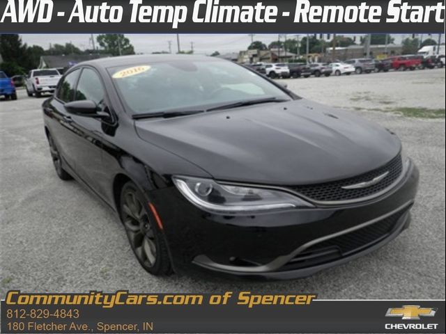 2016 Chrysler 200 S