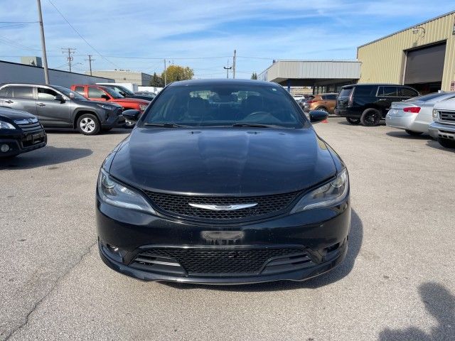 2016 Chrysler 200 S