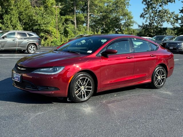 2016 Chrysler 200 S