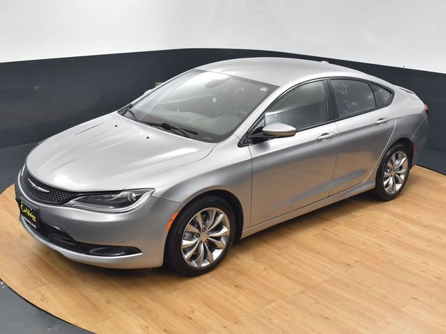 2016 Chrysler 200 S