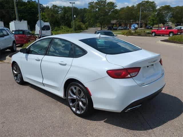 2016 Chrysler 200 S