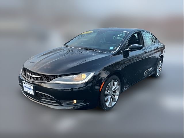 2016 Chrysler 200 S