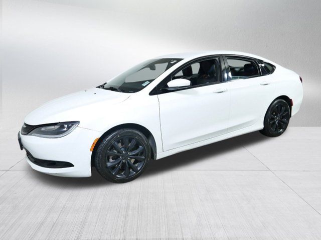 2016 Chrysler 200 S