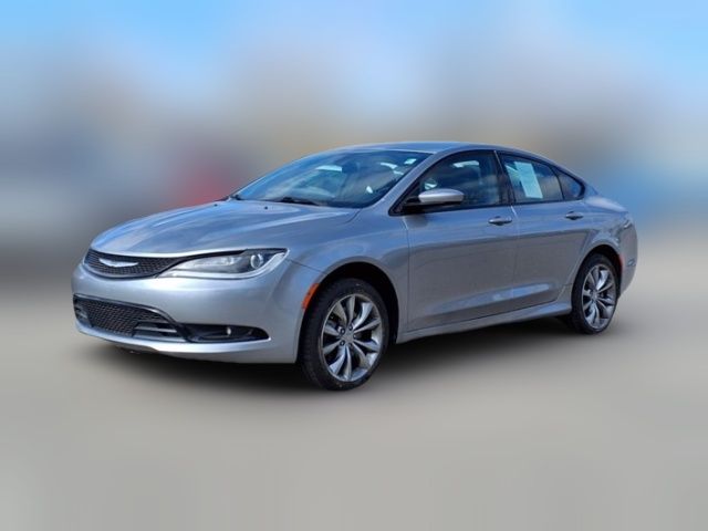 2016 Chrysler 200 S
