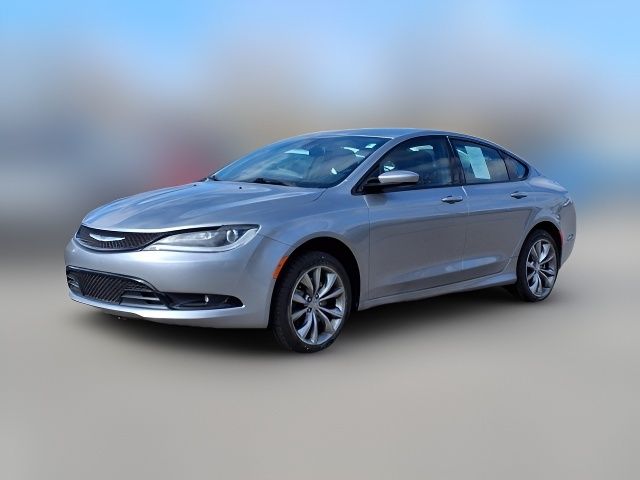 2016 Chrysler 200 S