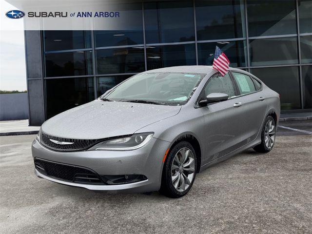 2016 Chrysler 200 S