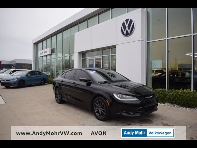 2016 Chrysler 200 S