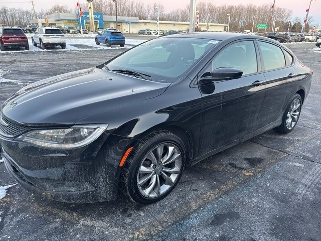 2016 Chrysler 200 S