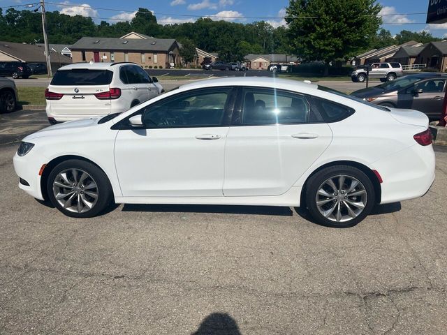 2016 Chrysler 200 S