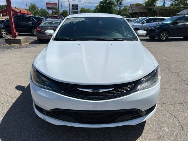 2016 Chrysler 200 S