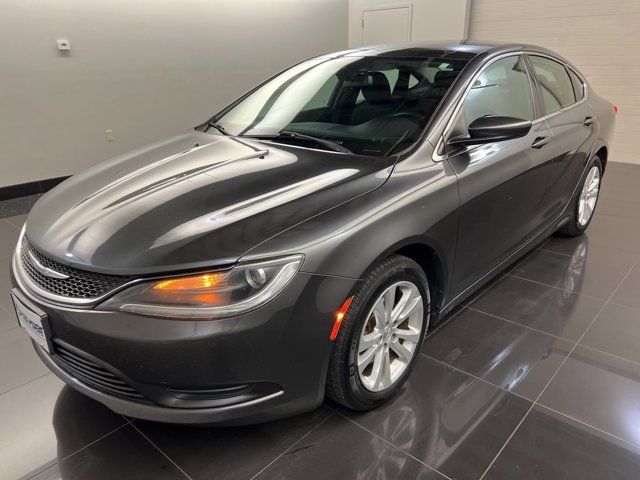 2016 Chrysler 200 Touring