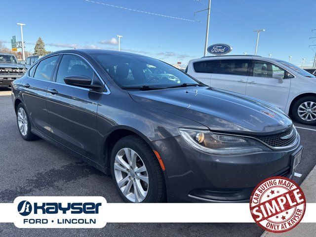 2016 Chrysler 200 Touring