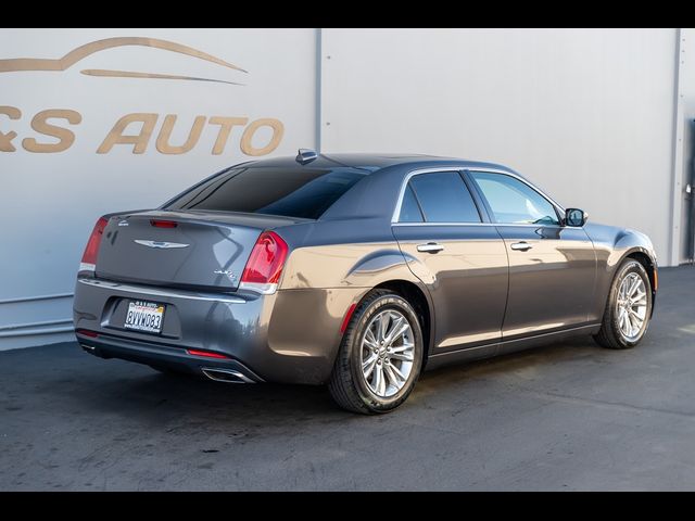 2016 Chrysler 300 300C