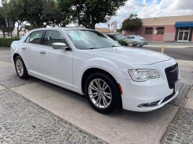 2016 Chrysler 300 300C