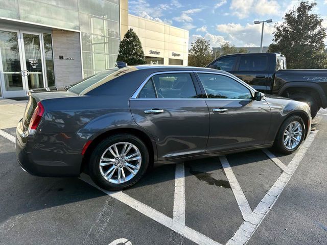 2016 Chrysler 300 300C