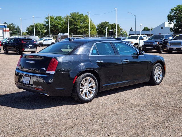 2016 Chrysler 300 300C