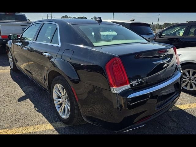 2016 Chrysler 300 300C