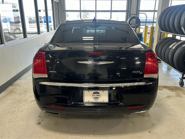2016 Chrysler 300 300C