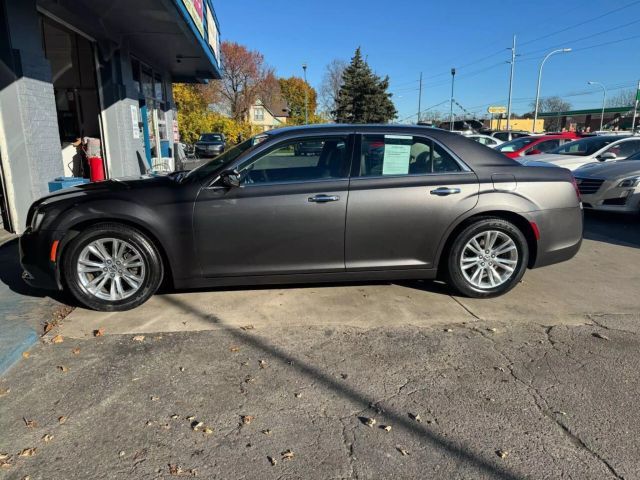 2016 Chrysler 300 300C