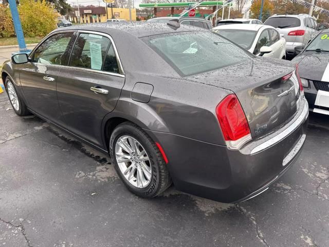 2016 Chrysler 300 300C