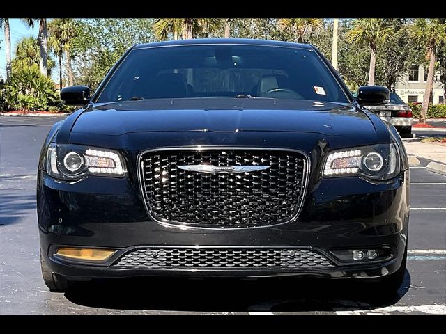 2016 Chrysler 300 300S