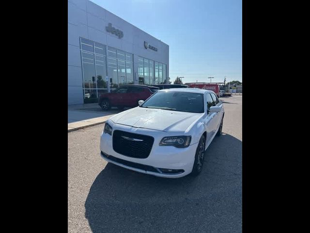 2016 Chrysler 300 300S