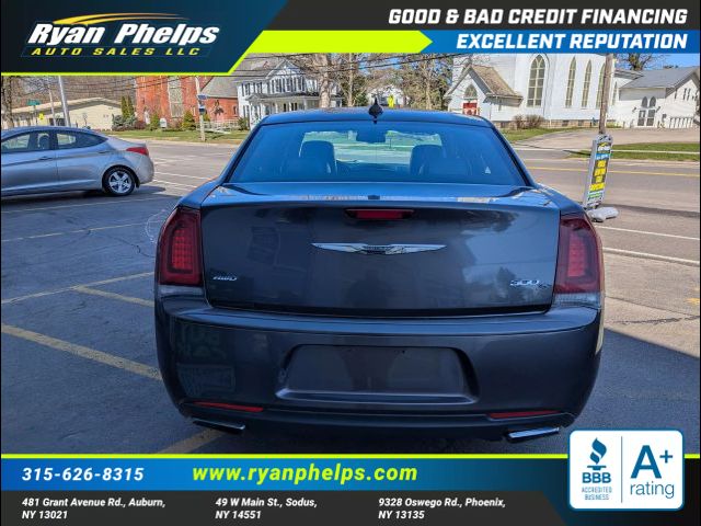 2016 Chrysler 300 300S