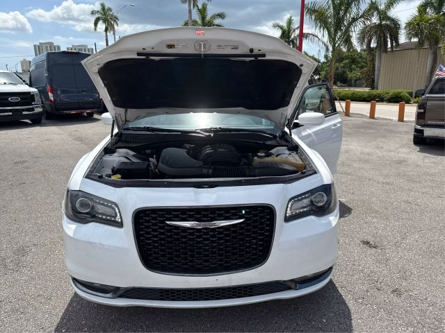 2016 Chrysler 300 300S