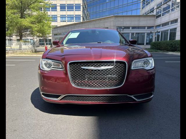 2016 Chrysler 300 Limited