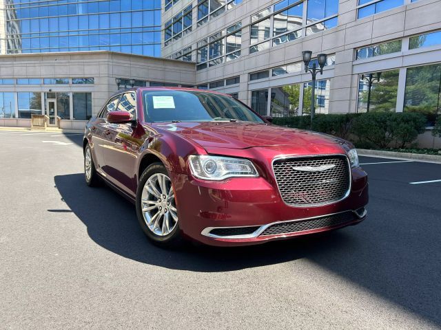 2016 Chrysler 300 Limited