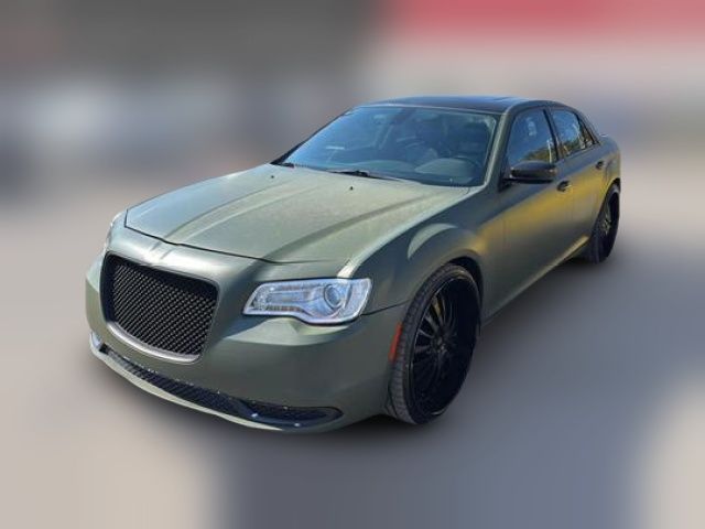 2016 Chrysler 300 Limited