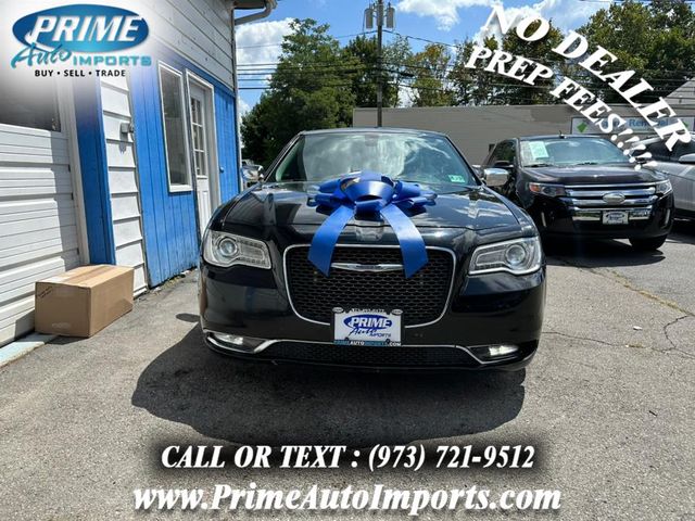 2016 Chrysler 300 300C