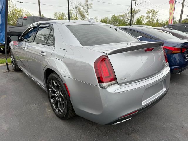 2016 Chrysler 300 300S