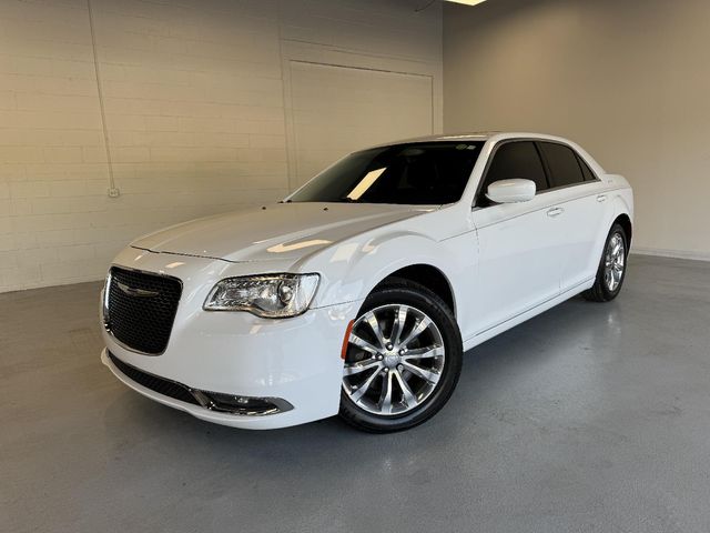 2016 Chrysler 300 Anniversary Edition