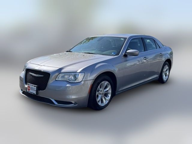 2016 Chrysler 300 Limited