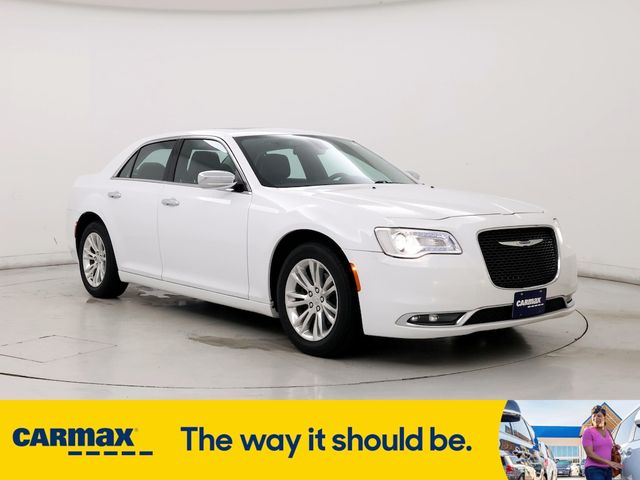 2016 Chrysler 300 300C