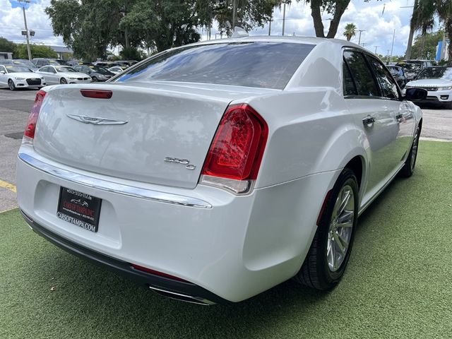 2016 Chrysler 300 300C