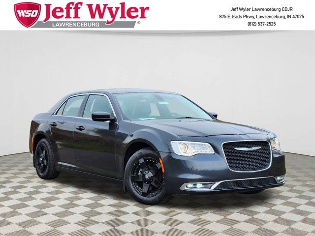 2016 Chrysler 300 Limited