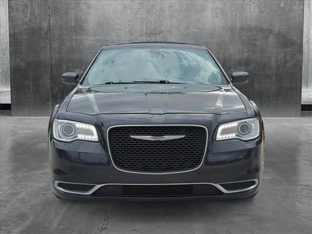 2016 Chrysler 300 Limited