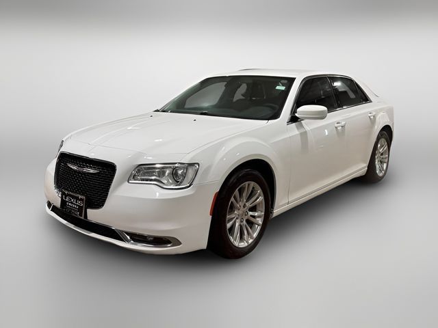 2016 Chrysler 300 Limited