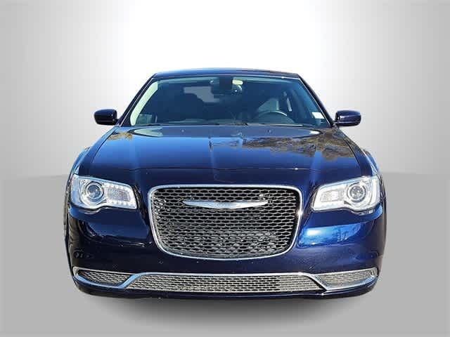 2016 Chrysler 300 Limited