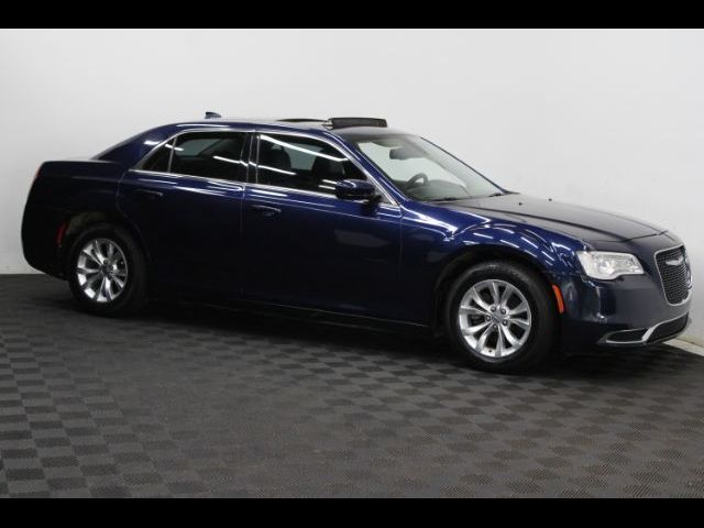 2016 Chrysler 300 Limited