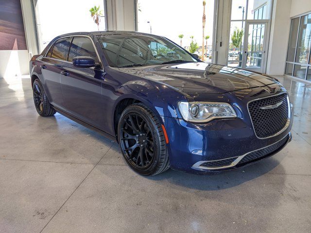 2016 Chrysler 300 Limited