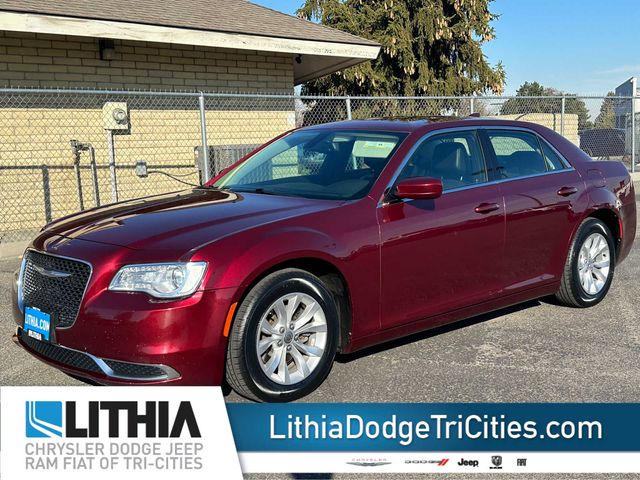 2016 Chrysler 300 Limited