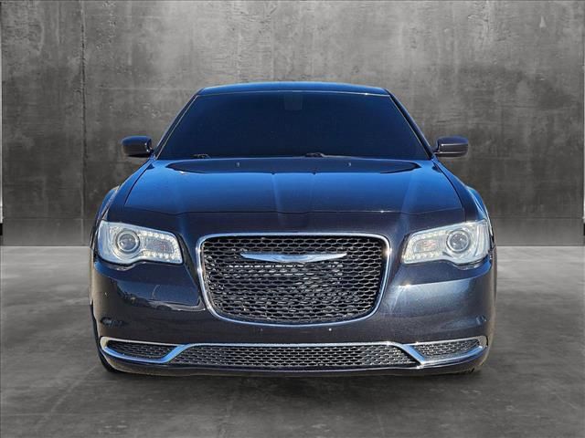 2016 Chrysler 300 Limited