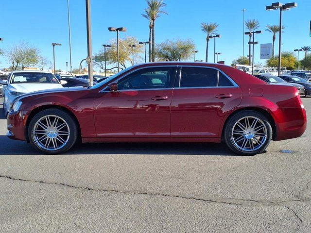 2016 Chrysler 300 Limited