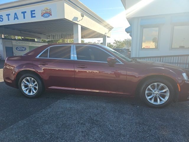 2016 Chrysler 300 Anniversary Edition